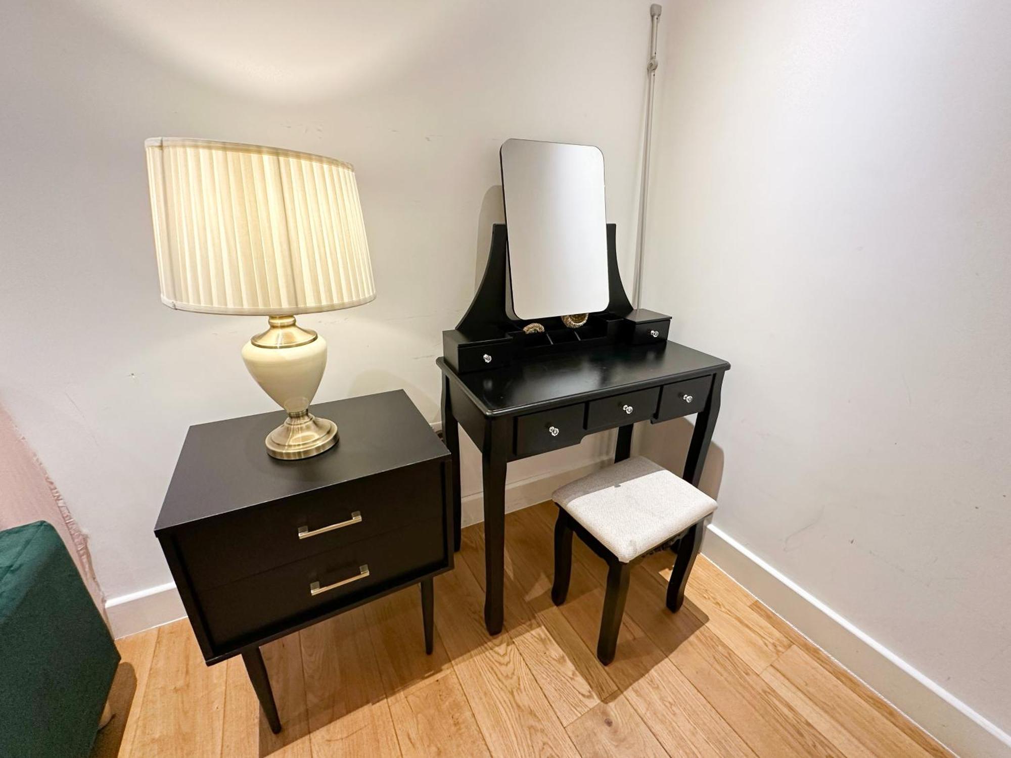 Chic 3 Bedroom Flat With Private Terrace In Holloway Near Finsbury Park Лондон Экстерьер фото